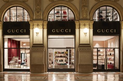 baustelle sponsorizzati da gucci|Gucci factory milan.